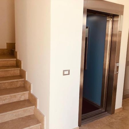 Fco Luxury Apartments Fiumicino Kültér fotó