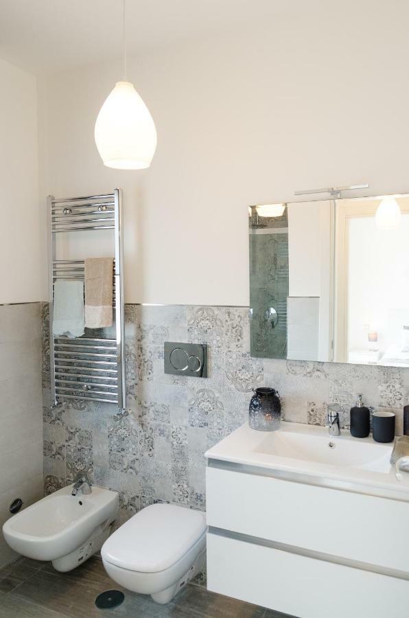 Fco Luxury Apartments Fiumicino Kültér fotó