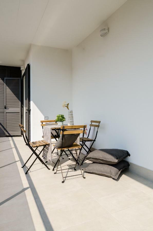 Fco Luxury Apartments Fiumicino Kültér fotó
