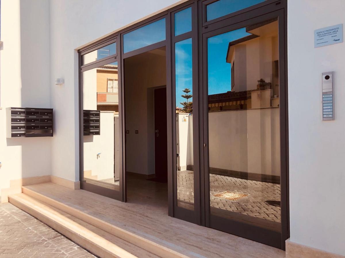 Fco Luxury Apartments Fiumicino Kültér fotó